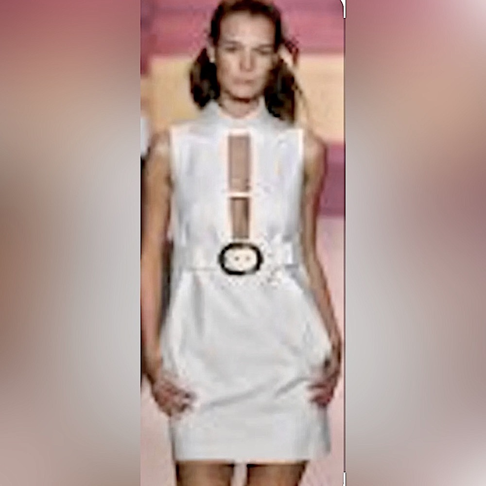 Vintage Milly Sleeveless Ivory White Runway Front Cutout Belted Mini Dress